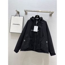 Unclassified Brand Outwear